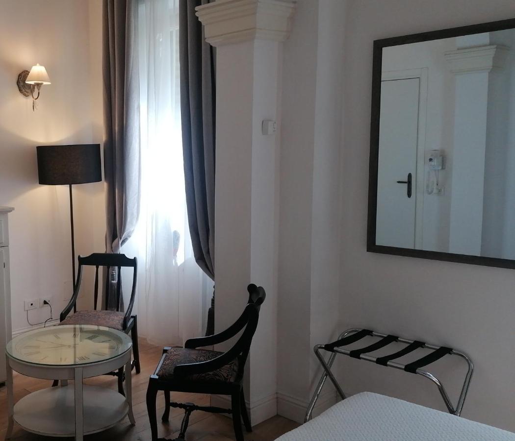 Cestello Luxury Rooms ฟลอเรนซ์ ภายนอก รูปภาพ